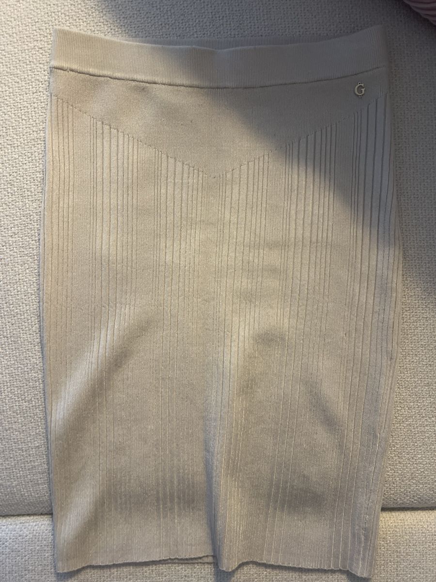 Guess Gonne: Guess skirt Size S – Nuovo (secondo la descrizione) da Zurich venduto da amf_k7k2 1