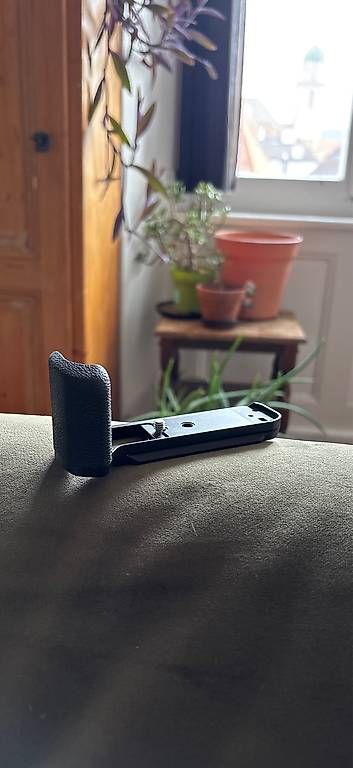 Supporti a parete: Hand grip MHG-XT10 – Usato da La Chaux-de-Fonds venduto da LionelJodry