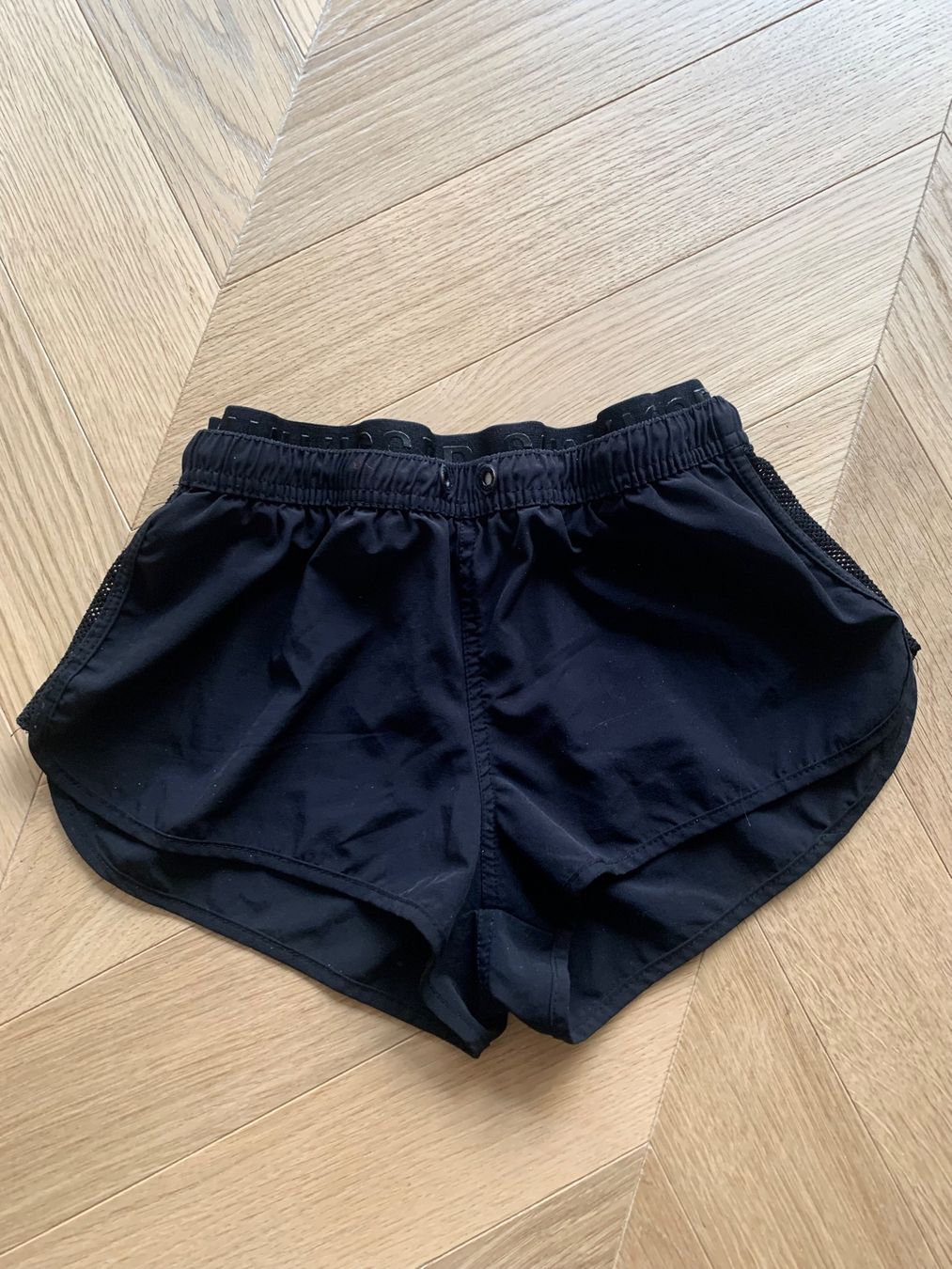 Adidas Kleiderpakete: SPORT: ADIDAS & NIKE set XS/S – Gebraucht aus Zürich von Angela_Fashion_Lover 4