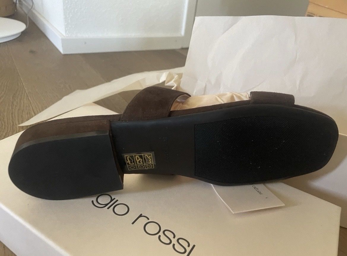 Sergio Rossi Scarpe da donna: Neu, SERGIO ROSSI, gr 40.5, NP 899CHF – Nuovo e nell'imballaggio originale da Tägerwilen venduto da CarolinaHerrera 2