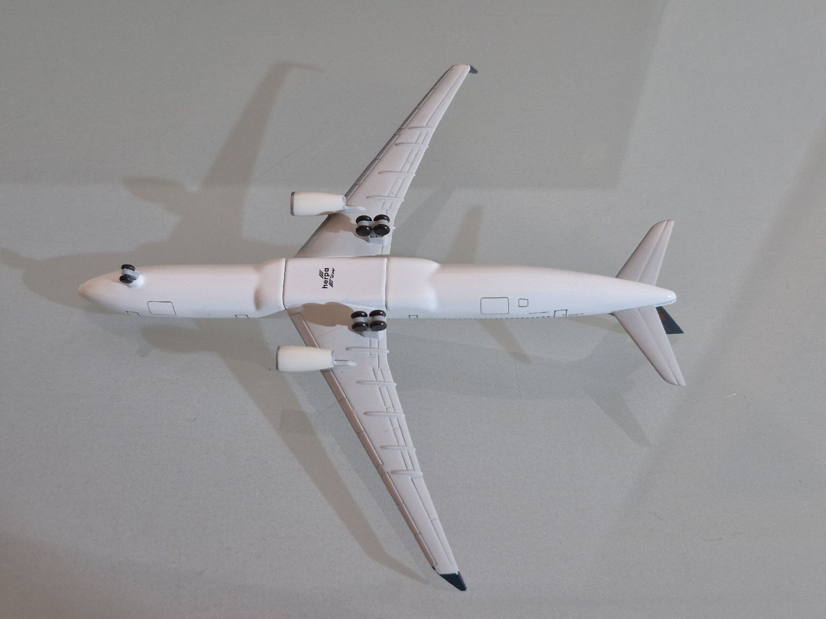 Herpa Kit di modellismo & Modellini statici: Herpa Air Canada 1:500 – Usato da Uetendorf venduto da myhome12 4