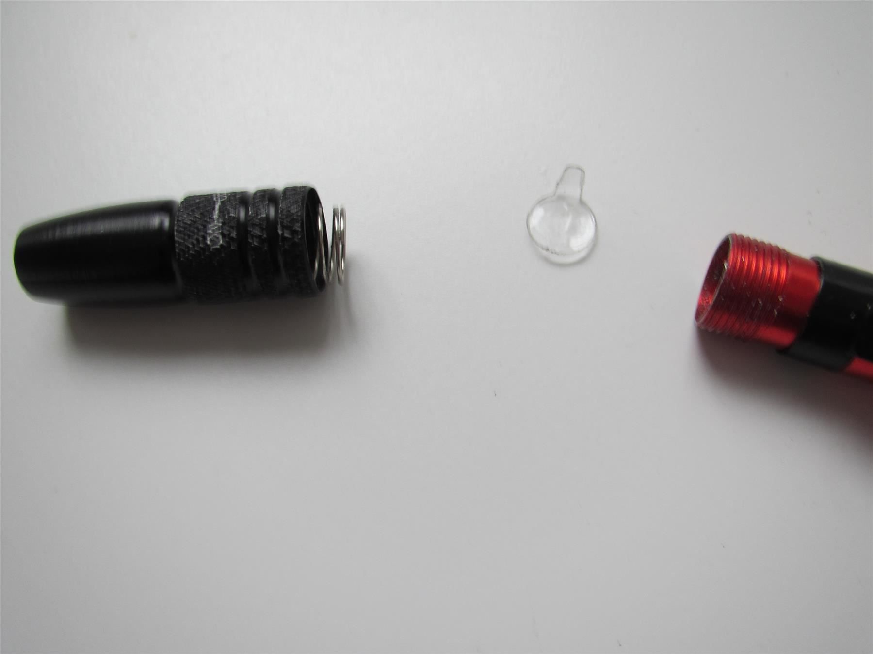 Magnets: 4 ULLMANN TELESKOP  MAGNET MIT LED PLP-2 – Neuf (Voir description) à Zumikon par Gung 5