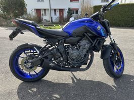 Yamaha MT-07 mit ZARD-Auspuffanlage