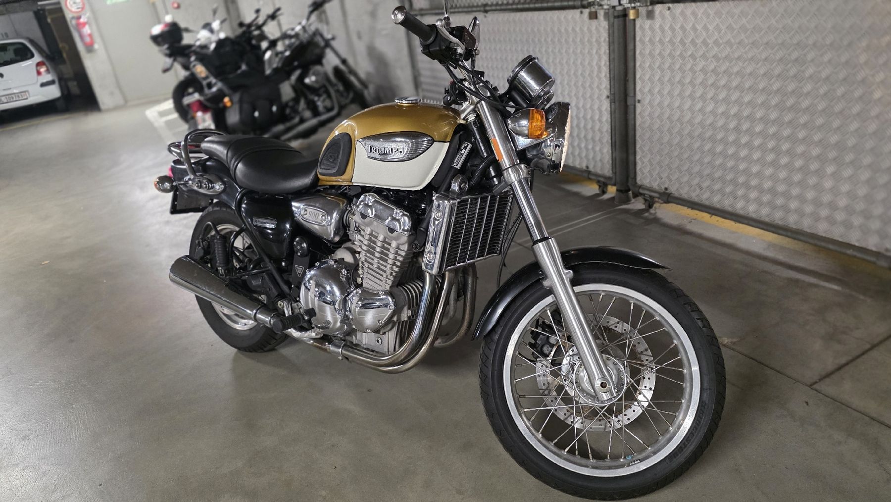 Triumph Sonstige: triumph adventurer  900 – Gebraucht aus Allschwil von aga_sfn8 6
