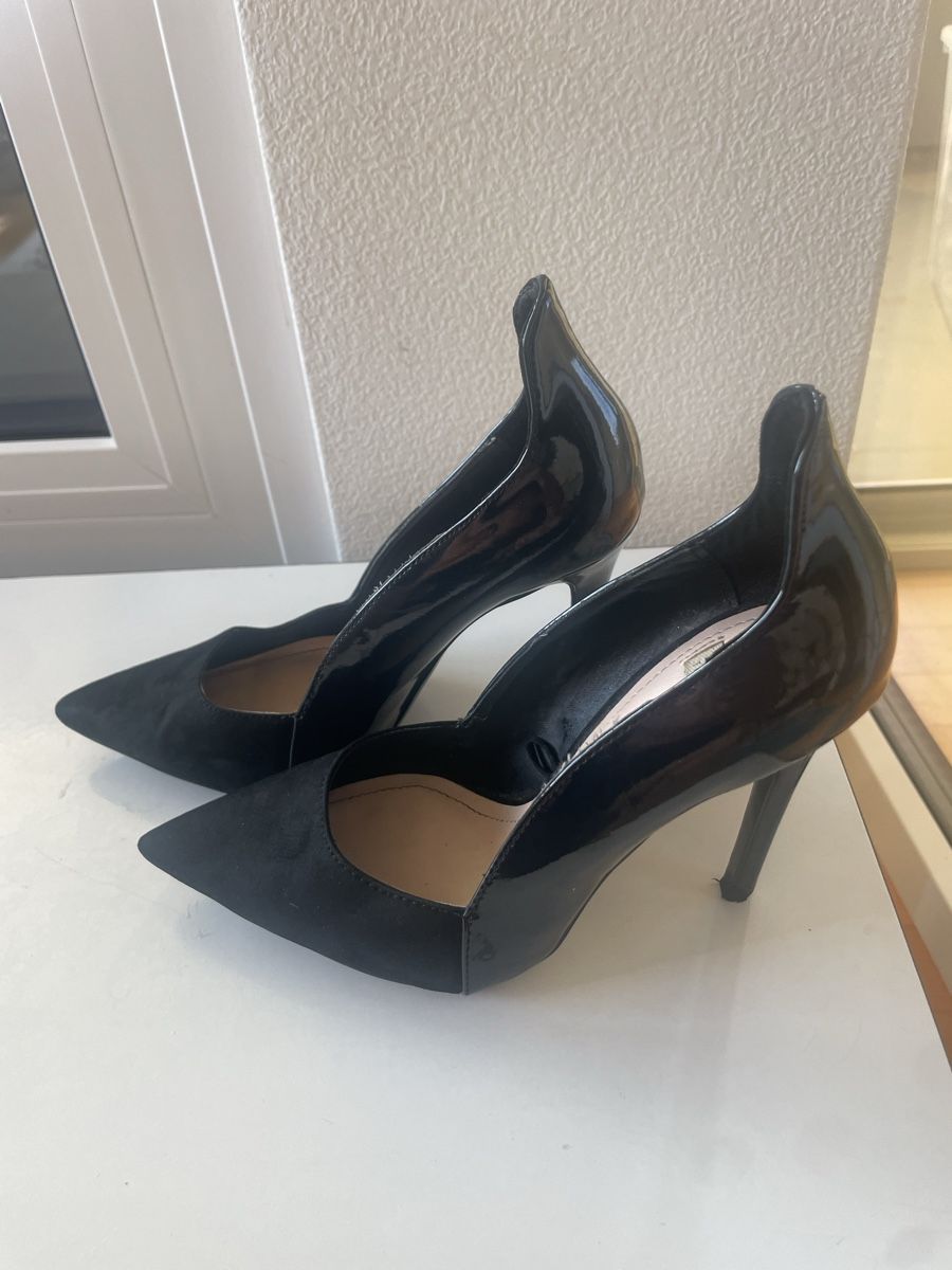 Scarpe da donna: Zara High Heels Lackleder Gr. 36 schwarz – Nuovo (secondo la descrizione) da Winterthur venduto da Lili3435 1