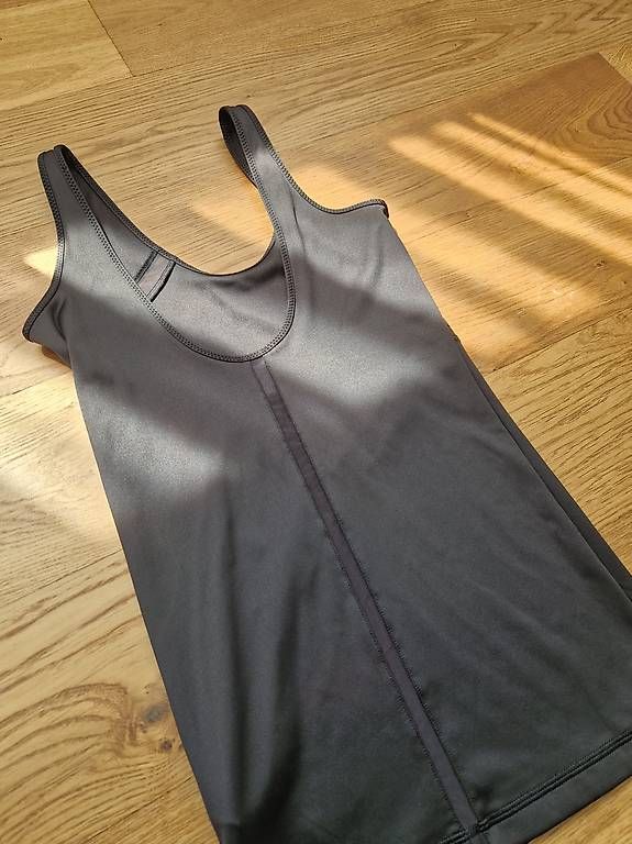 Puma Top: Neues Funktionstop, Puma – Nuovo (secondo la descrizione) da Feusisberg venduto da cts_55rn 4