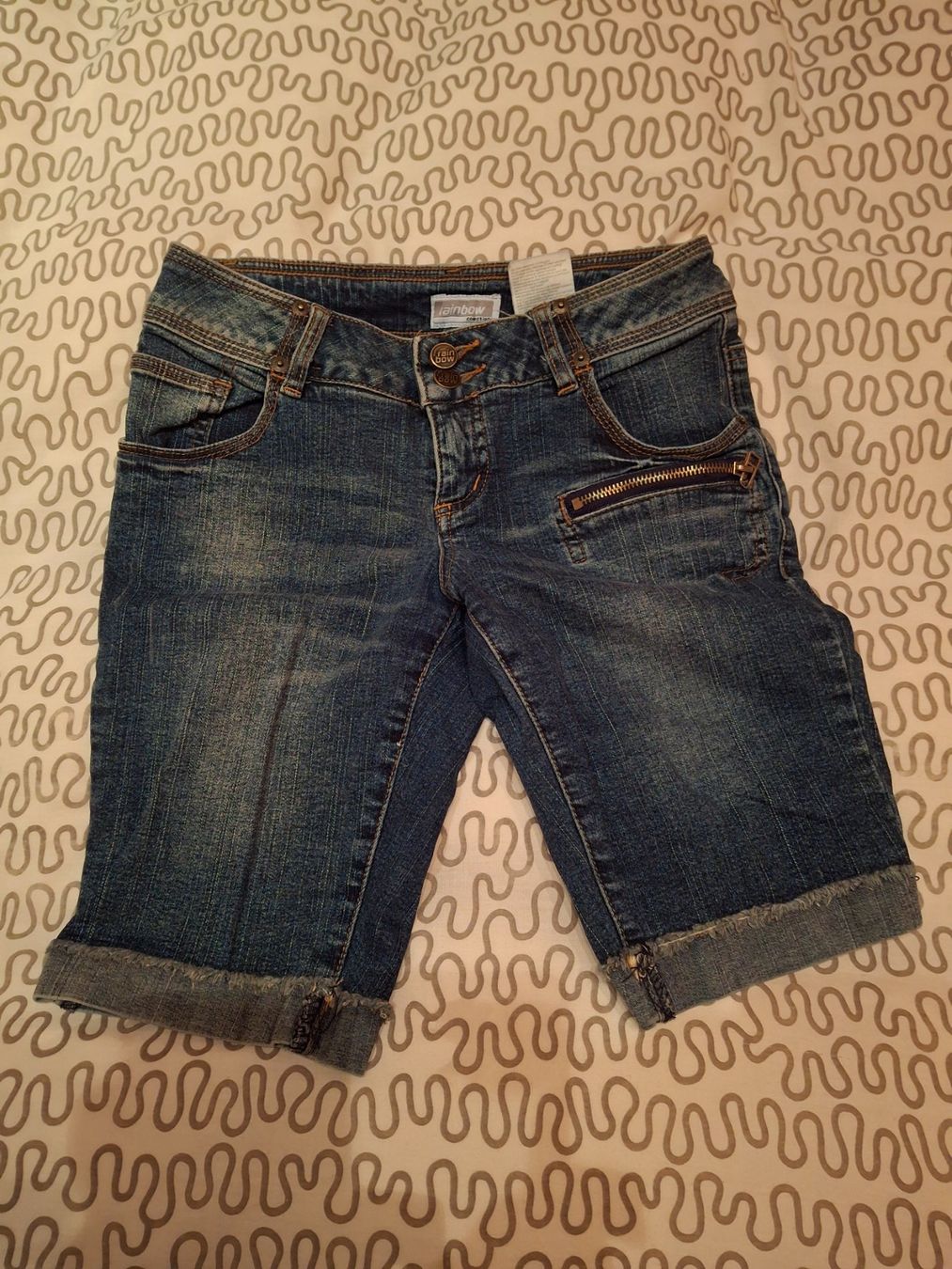 Jeans: Short jeans taille 34 marque Rainbow 97% coton – Usato da Villiers venduto da san_jn5w 1