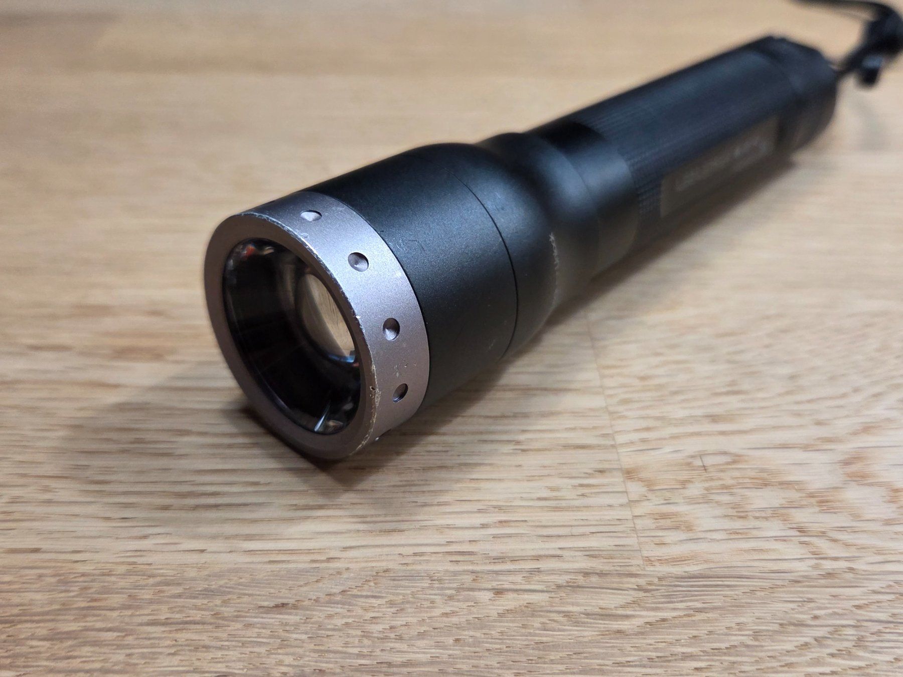 Ledlenser Lampen: LED Lenser M7R – Gebraucht aus Rotkreuz von vabu33 1