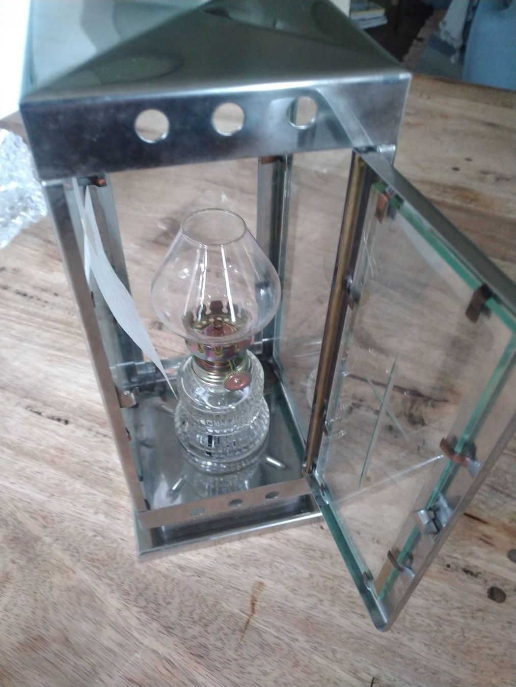 Sonstige Dekorationen & Accessoires: Grabstein Lampe Petroleum Lampe Chromstahl – Neu und originalverpackt aus Dierikon von tasticfantastic 4