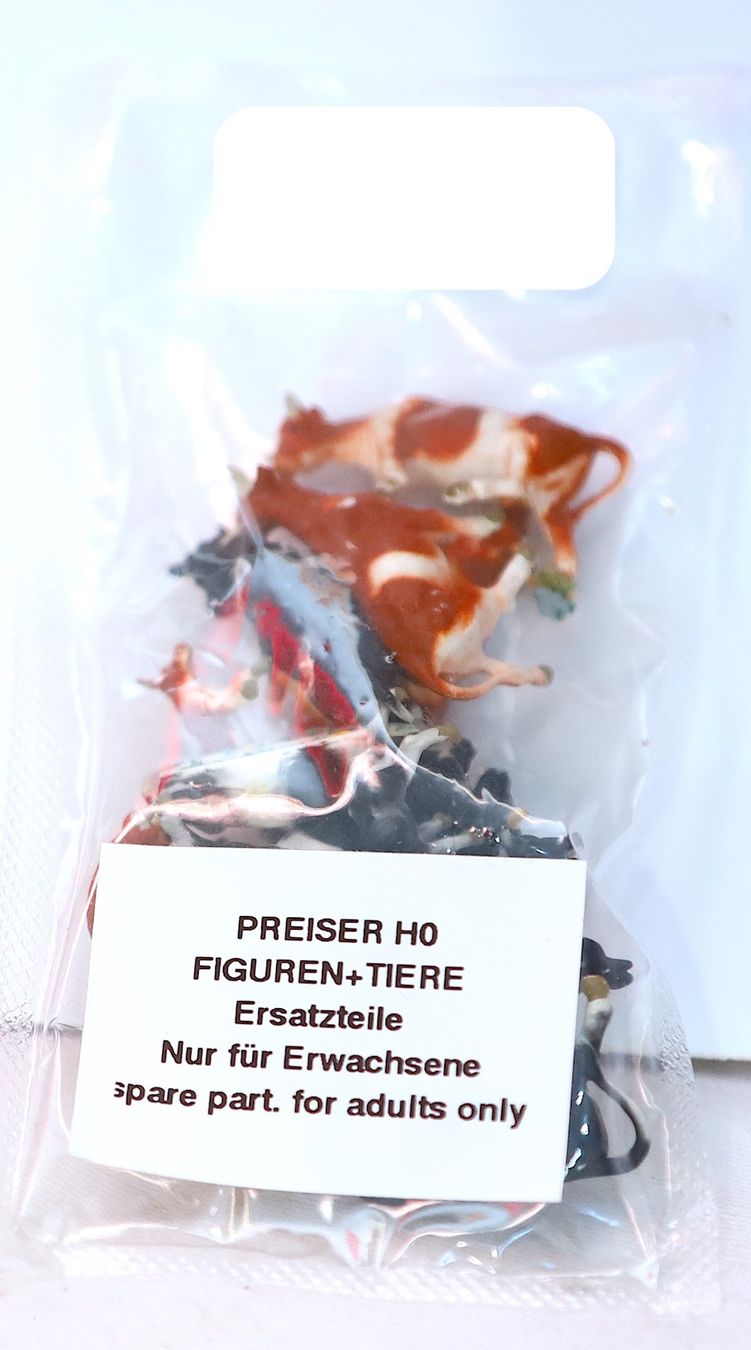 Märklin Modellini di ferrovie: PREISER DIVERSE KÜHE GARNITUR SPUR HO – Usato da Ipsach venduto da locky55