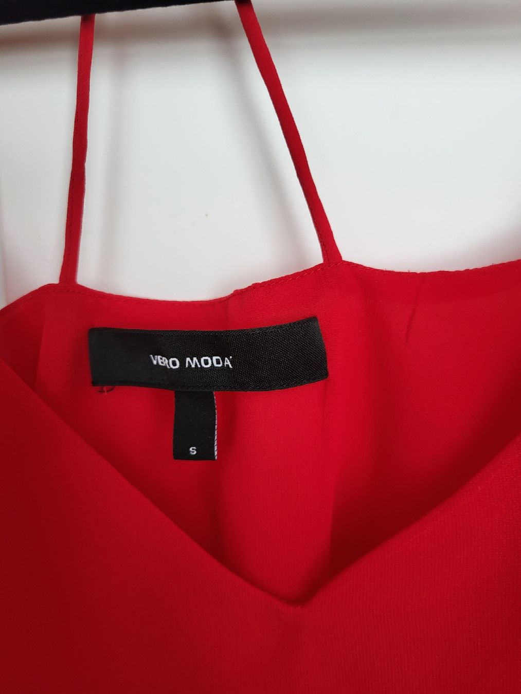 Vero Moda Top: Rotes Top von Vero Moda, Grösse S – Nuovo (secondo la descrizione) da Mund venduto da joe_m2w8 1