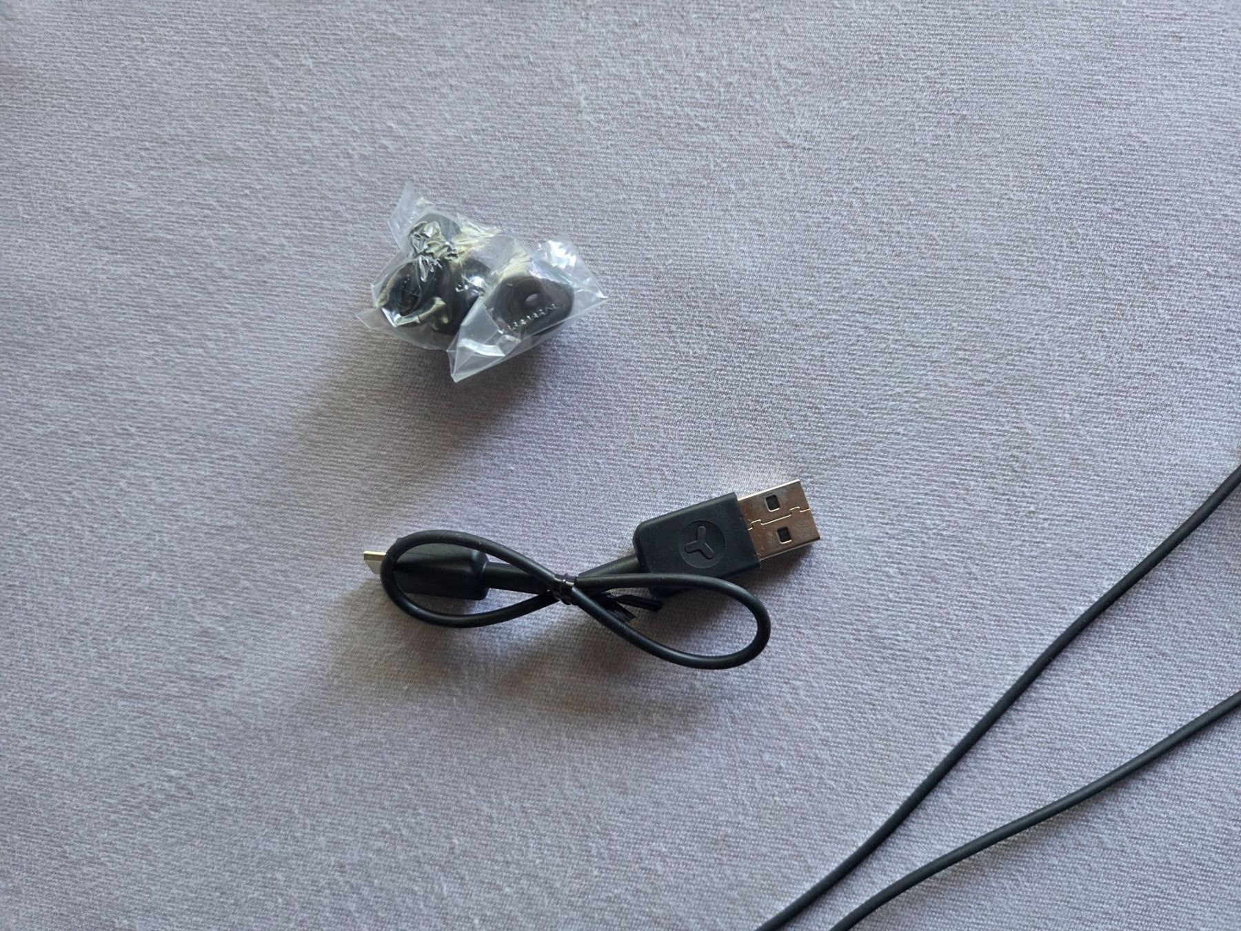 Akg Cuffie: AKG Y100 – Usato da Zürich venduto da Stephs13 2