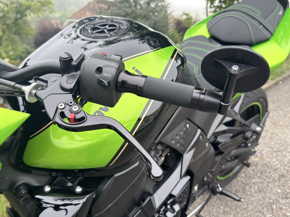 Kawasaki Strada: Kawaksaki Z750R – Usato da Lostorf venduto da Supra_1990 6