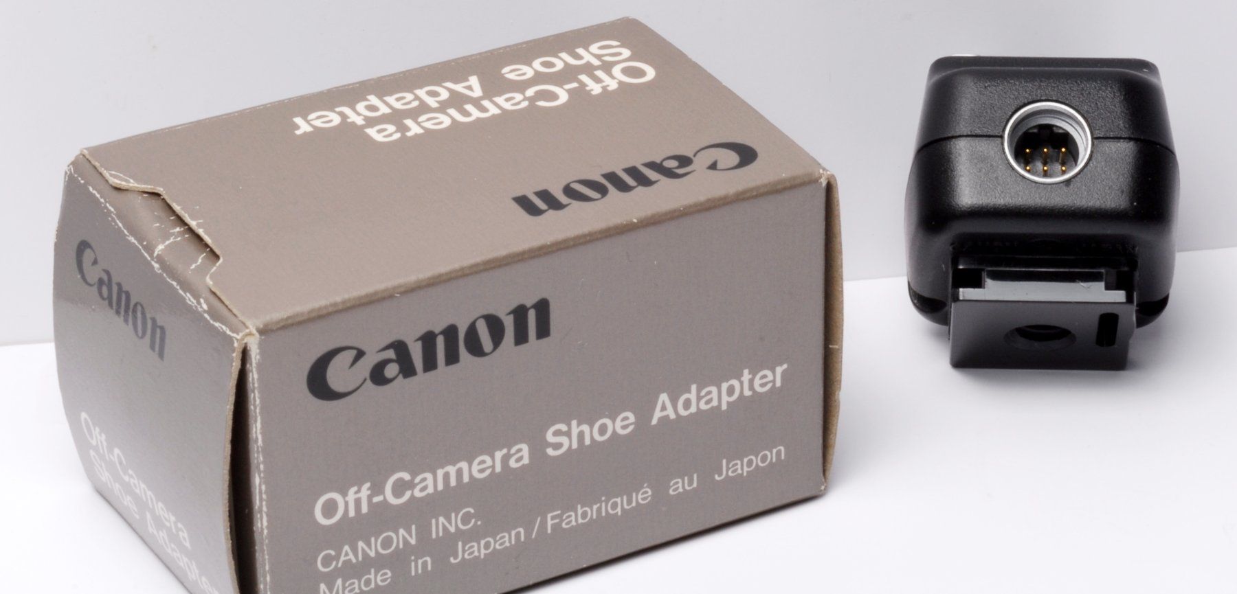 Canon Blitze: CANON off-Camera Shoe Adapter - externer Blitzkontakt – Neu (gemäss Beschreibung) aus Lostorf von real-value 1