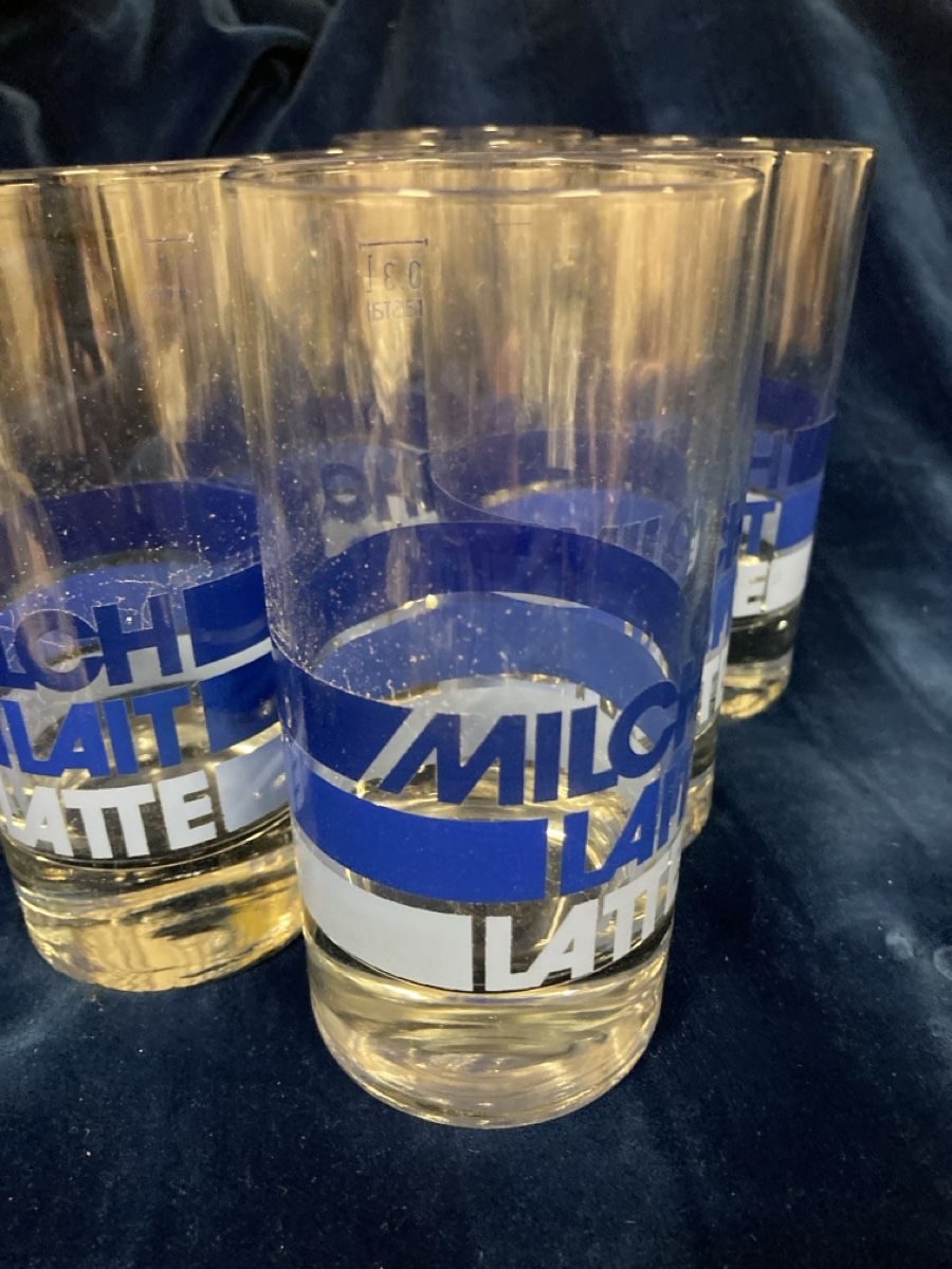 Bicchieri: Vintage Milchgläser – Usato da Schwanden GL venduto da bait04