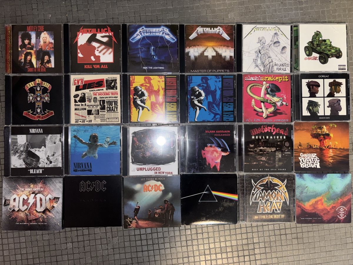 CD: Diverse Rock&Metal CD's – Usato da Winterthur venduto da Bubuuuuu1789