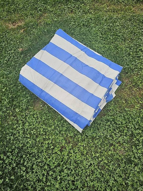 Sonstiges: Stoffblache – Gebraucht aus Stettfurt von and_fkr7