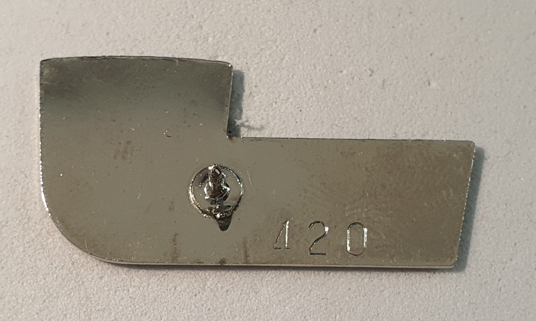 Plaketten & Abzeichen: AA144 - Pin Gemeinde Regensdorf  / Wappen  Nr. 420 – Gebraucht aus Reinach BL von Boston-Verkauf 1