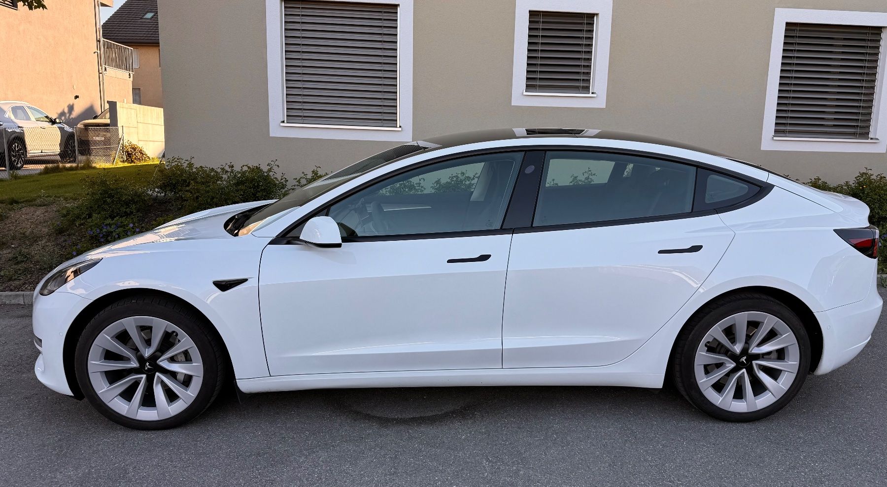 Tesla Automobili: Tesla Model 3 Long Range AWD | Querlenker NEU | Top – Usato da Niederbipp venduto da Yasar36 2