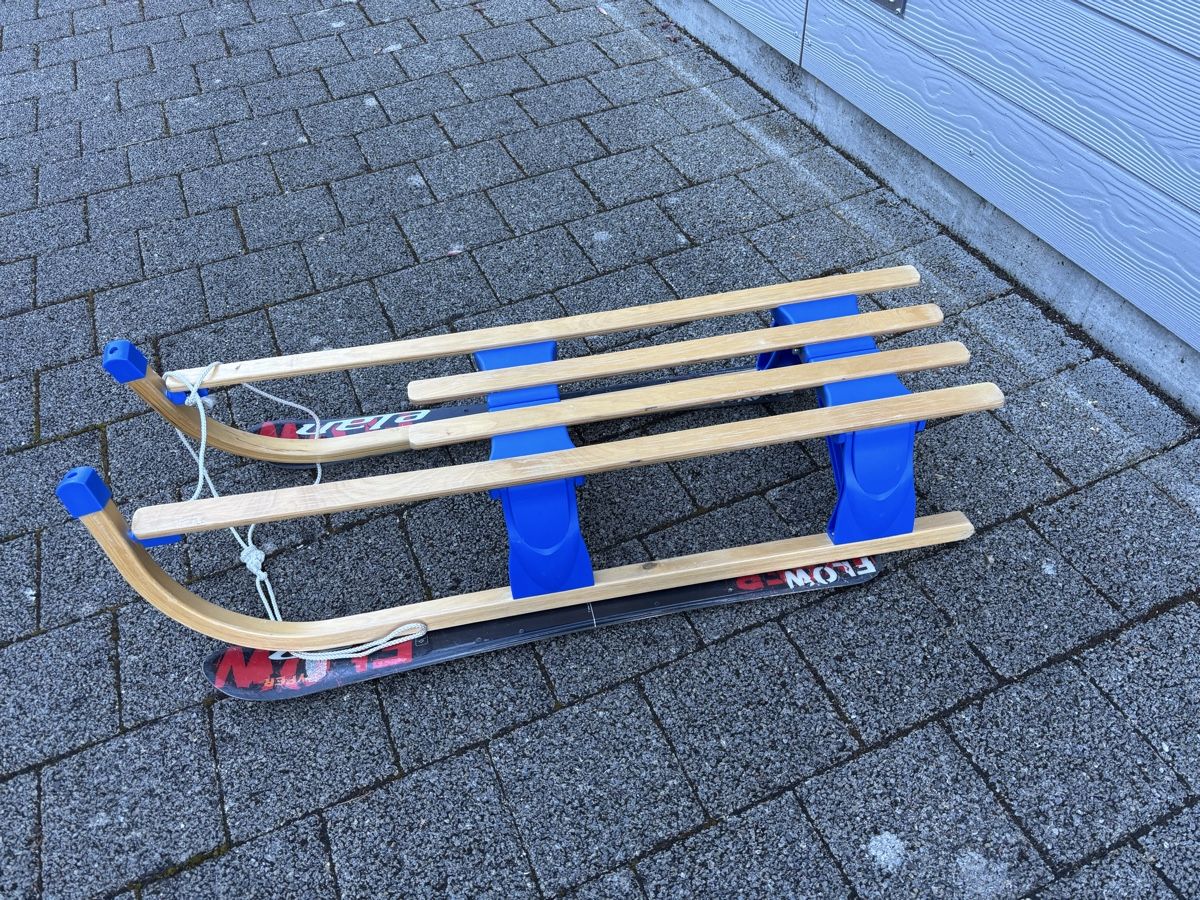 Slitta: Klappbarer Holz Schlitten mit Ski – Usato da Winterthur venduto da Dimi1974