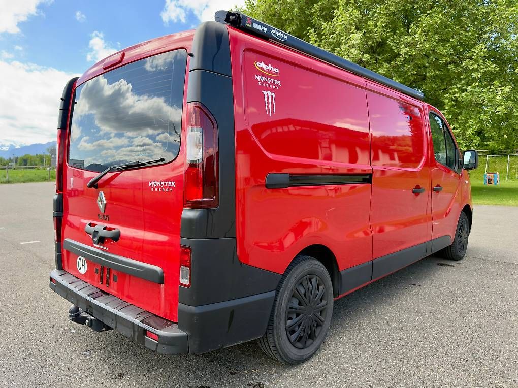 Veicoli da campeggio: Renault Trafic L2H1 Camper & Renntransporter – Usato da Wichtrach venduto da plaeve_7 2