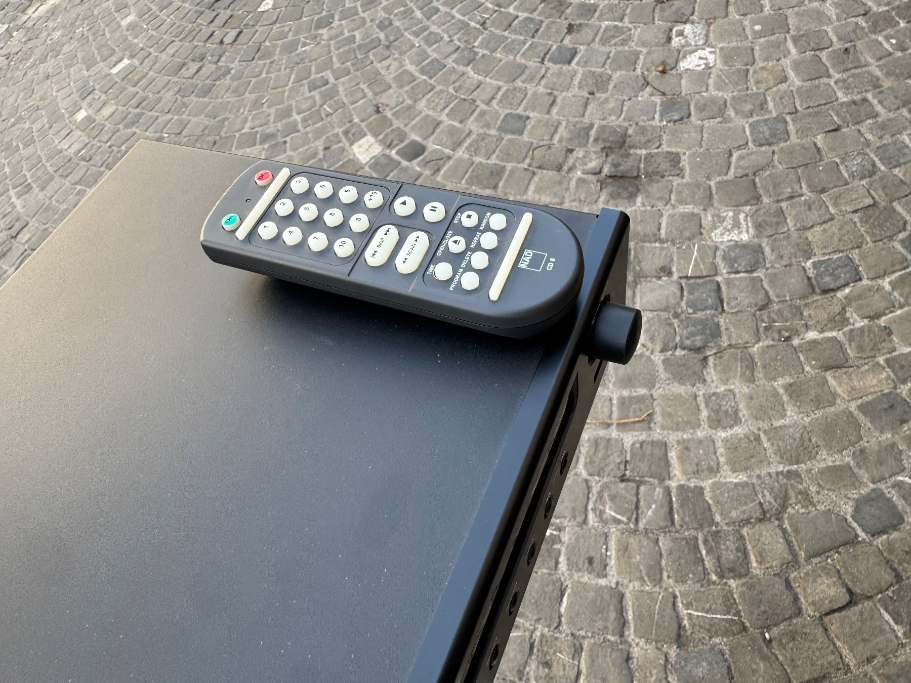 CD: NAD  c546 BEE CD Player inkl FB Lieferung gratis – Usato da Thun venduto da altstadt-thun 2