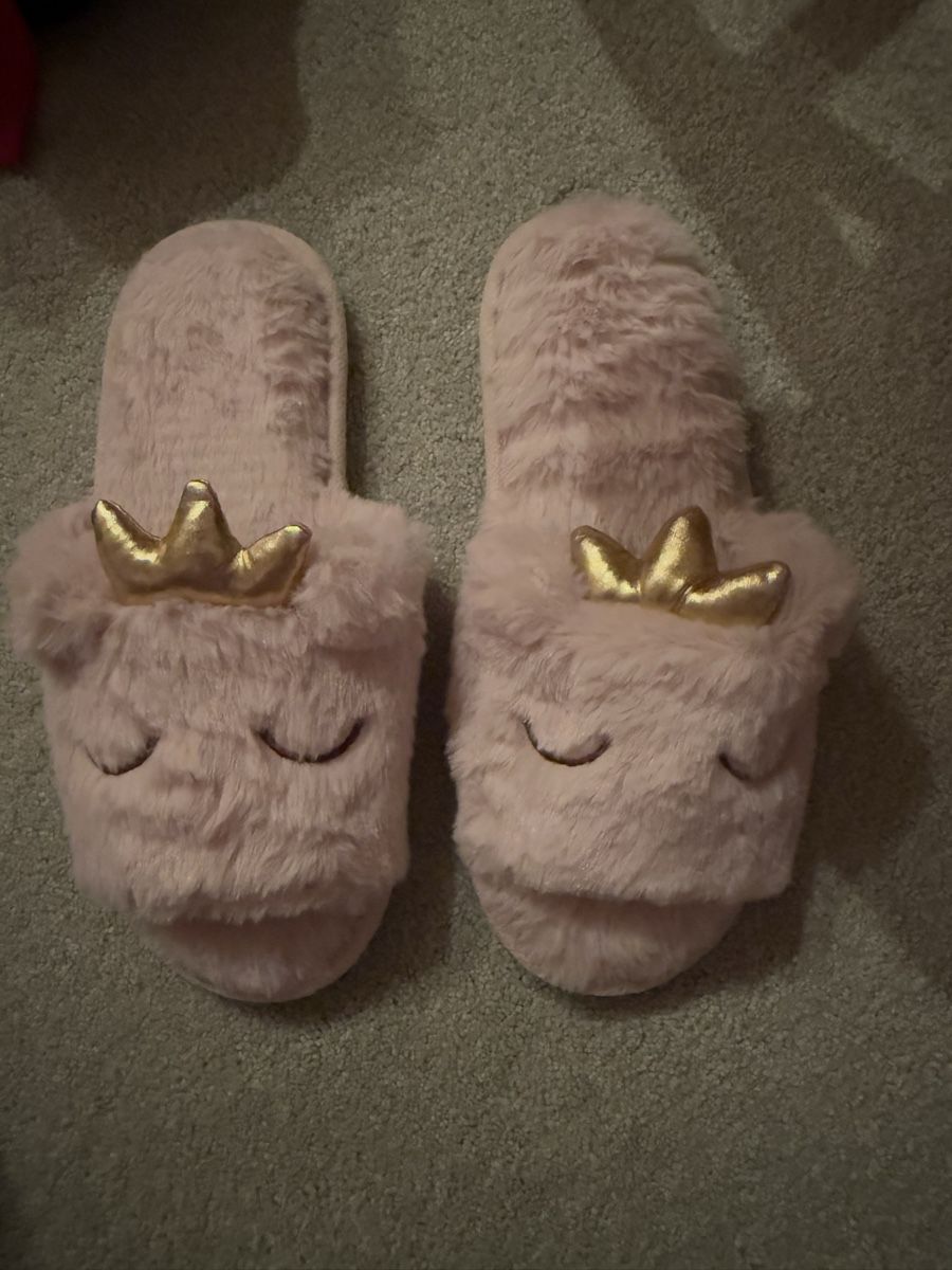 Damenschuhe: Neu!! Kuschelfinken – Neu (gemäss Beschreibung) aus Rheineck von Princessaitaliana