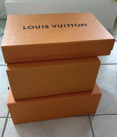 3 Louis Vuitton Schachteln