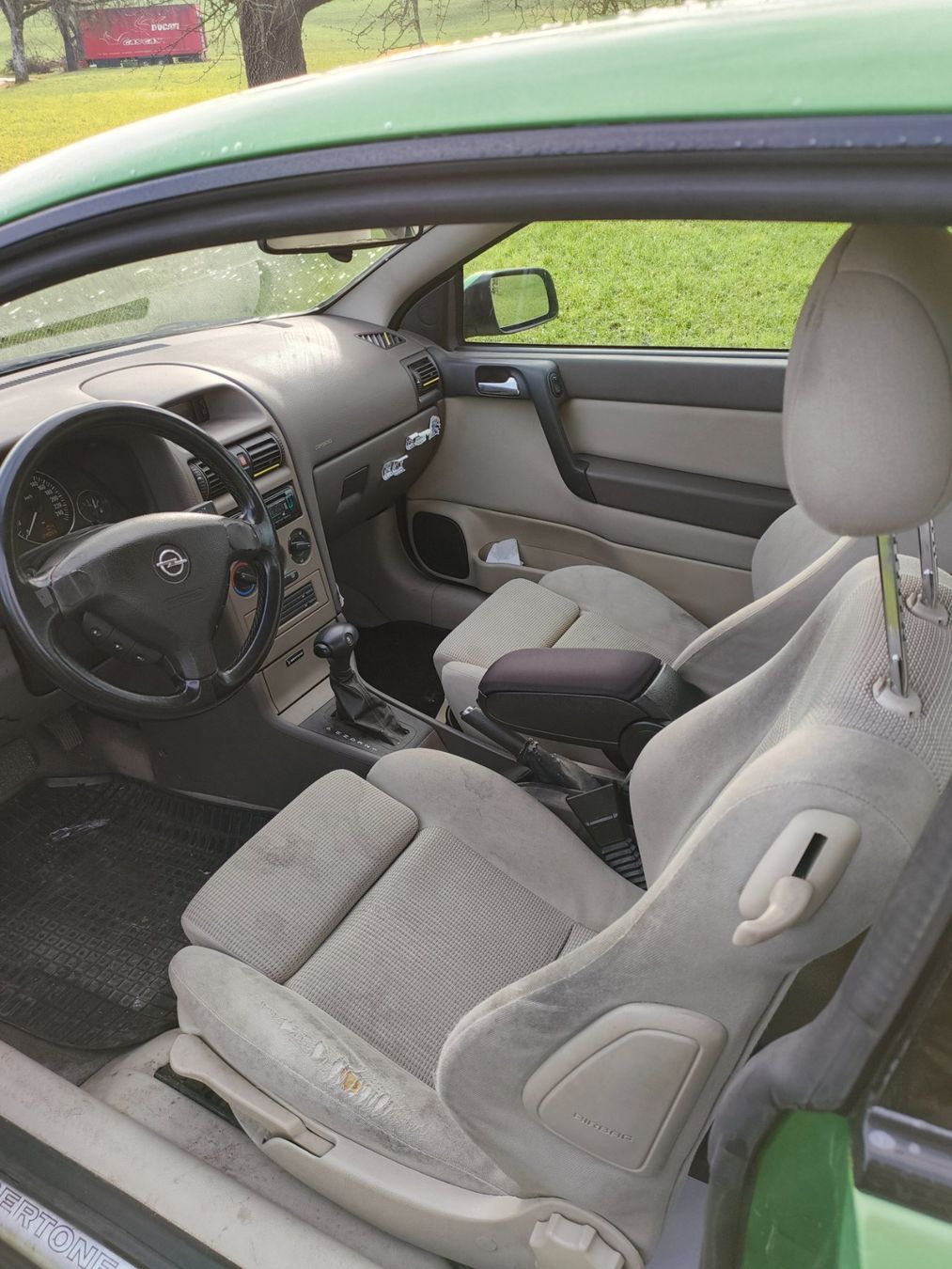 Automobili: Opel Astra G 2.2 Coupé automatik – Usato da Malters venduto da hab_pv6w 8