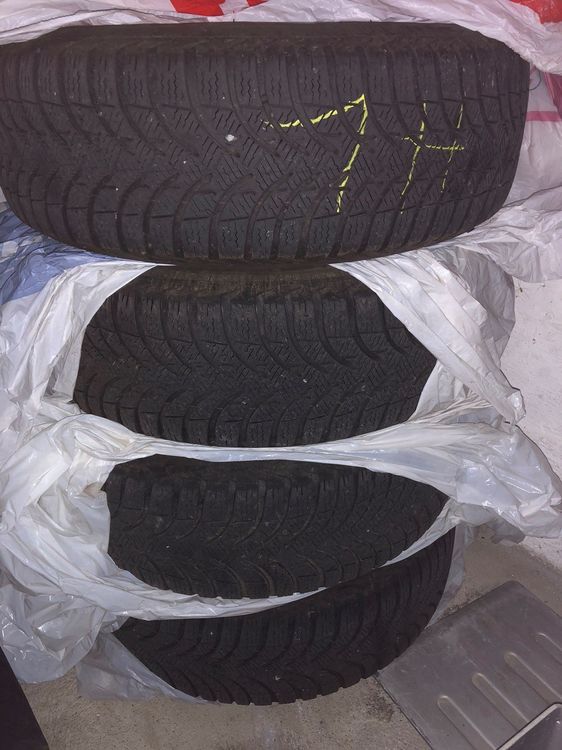 Winter Pneu 4X Michelin 175 55 R14 | Kaufen auf Ricardo