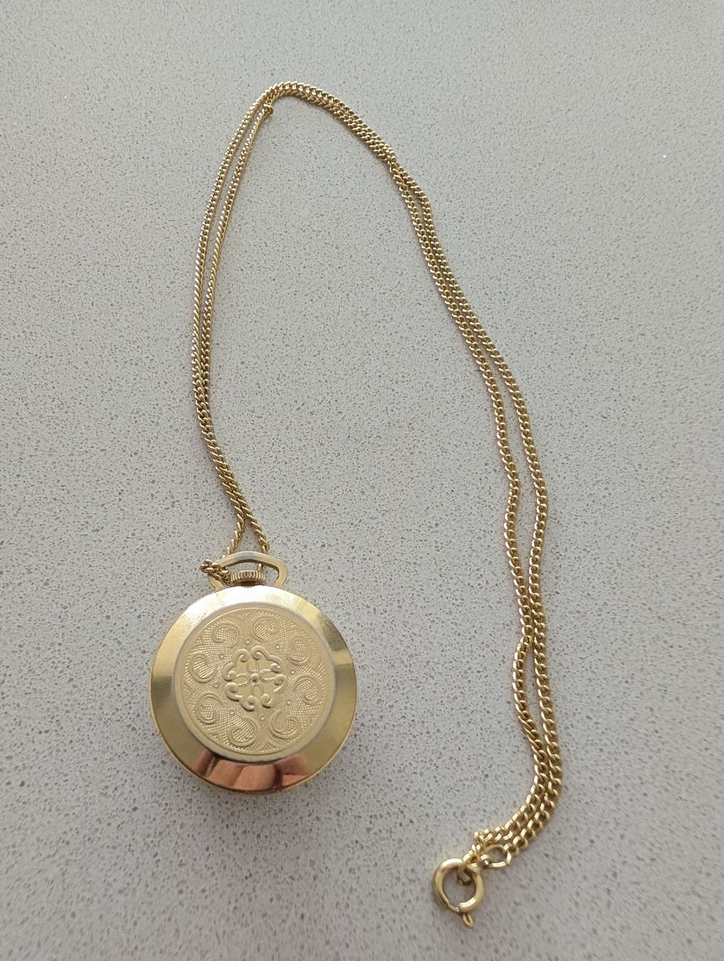 Orologi: Modeschmuck Selecta Taschenuhr goldfarben – Usato da Wohlen AG venduto da tschowanne 1
