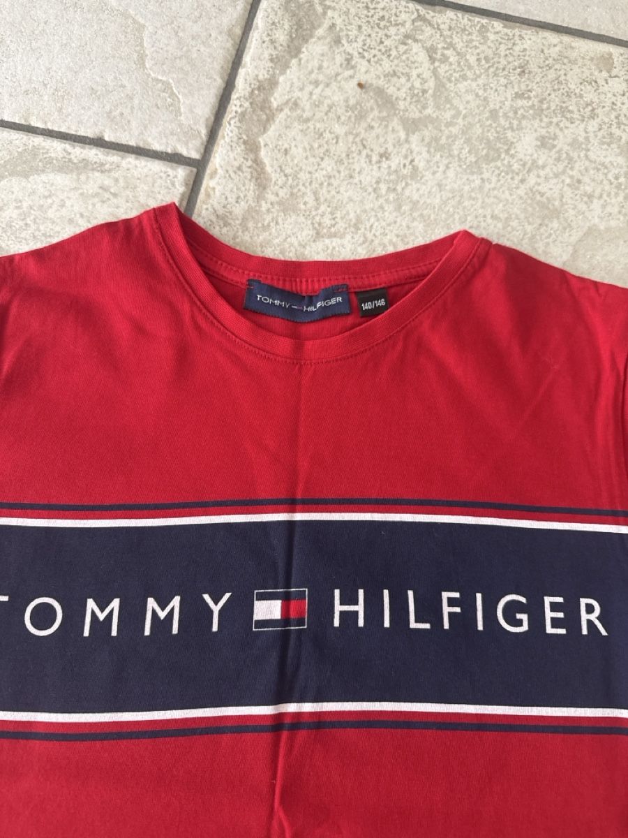 T-shirt: T-Shirt Gr.140, Brief 2.50 Fr. – Nuovo (secondo la descrizione) da Waltenschwil venduto da lina-04 2