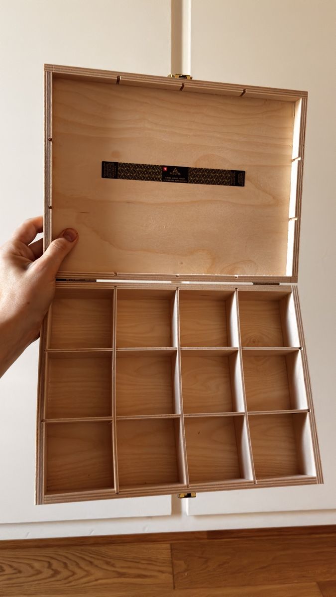 Dosen: Wooden box with 15 compartments decorated Lid – Neu (gemäss Beschreibung) aus Untersiggenthal von mic_ksv9 1