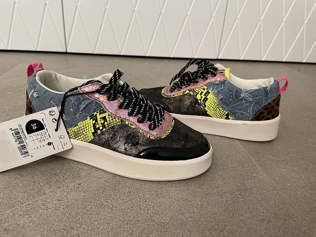 Desigual Scarpe da donna: Desigual Turnschuhe Grösse 36 – Nuovo (secondo la descrizione) da Niederuzwil venduto da vimse_publicsale
