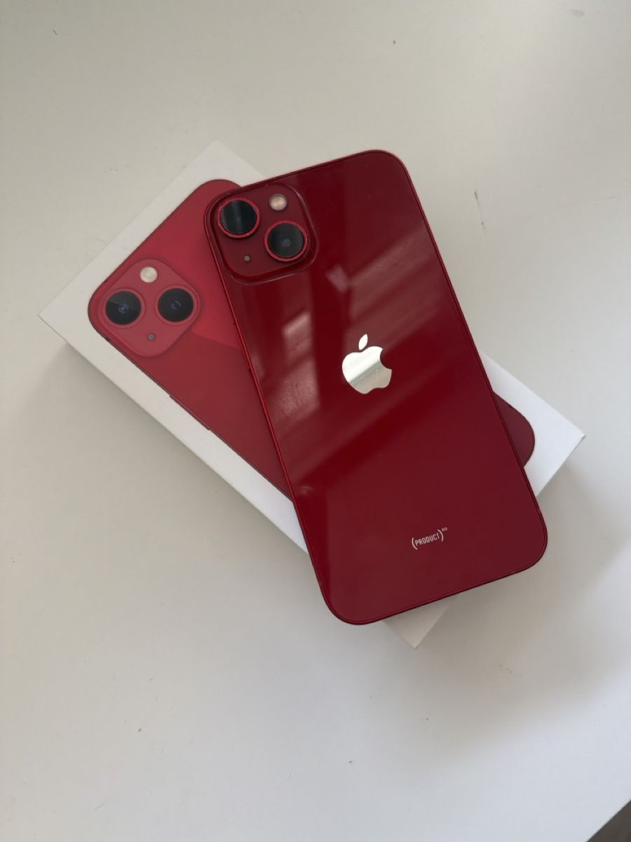 Apple Telefoni cellulari / Smartphones: iPhone 13, 256GB, Product Red – Usato da Wettingen venduto da raj_6g69 1