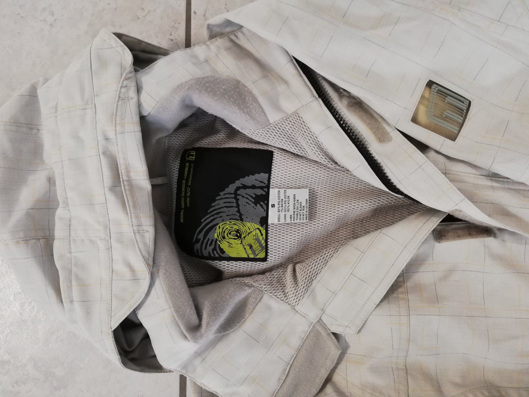 Giacche: Snowboardjacke Gr S – Usato da Untersiggenthal venduto da Marlen59 1