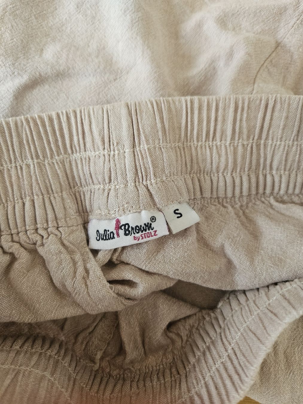 Pantaloni: Shorts Leinen Gr. S Sommerlich  – Usato da Abtwil AG venduto da Ayline.a8 2