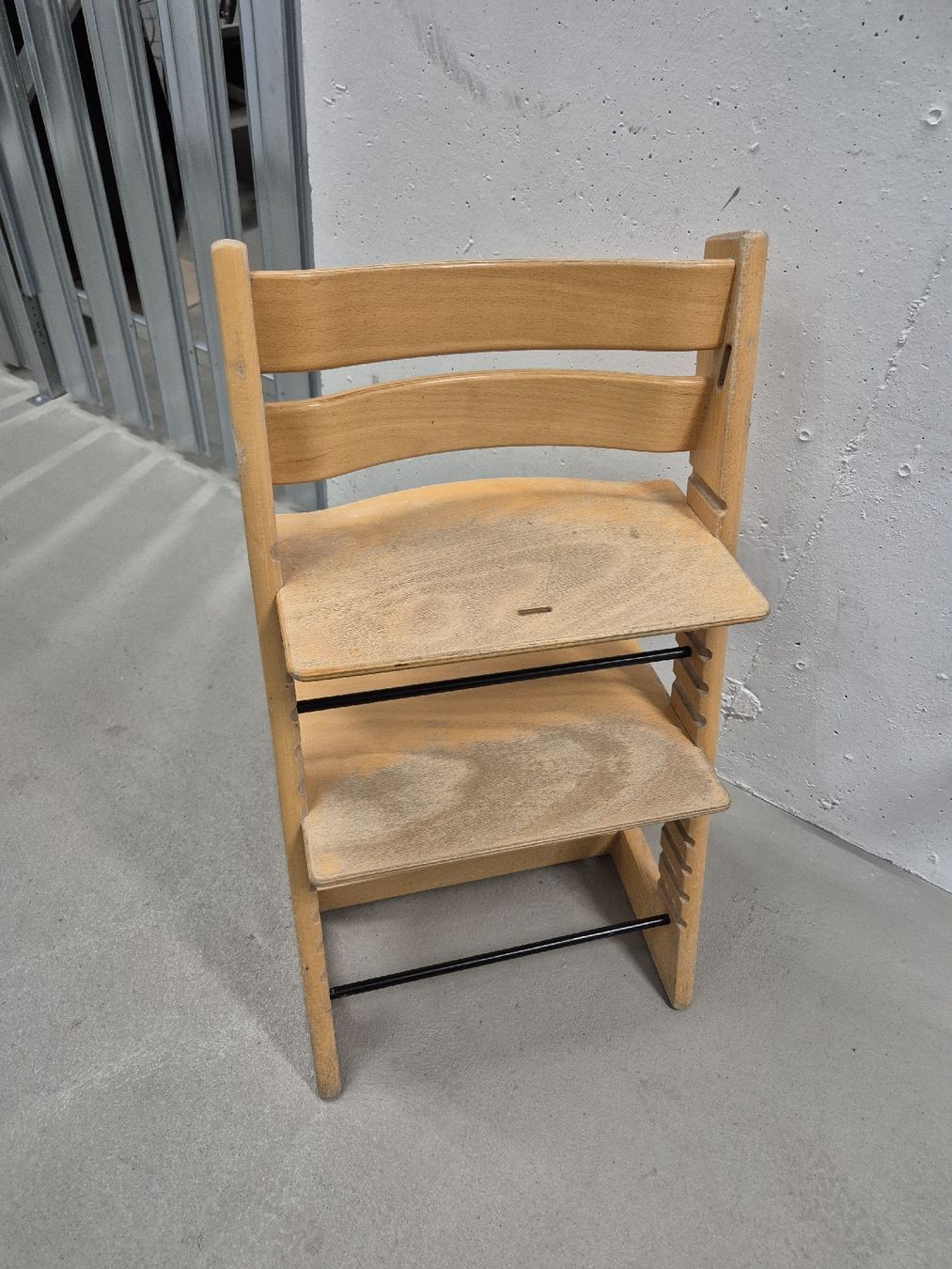 Stokke Seggioloni: Tripp Trapp Holz Kinderstuhl – Usato da Küsnacht ZH venduto da Nitzgi