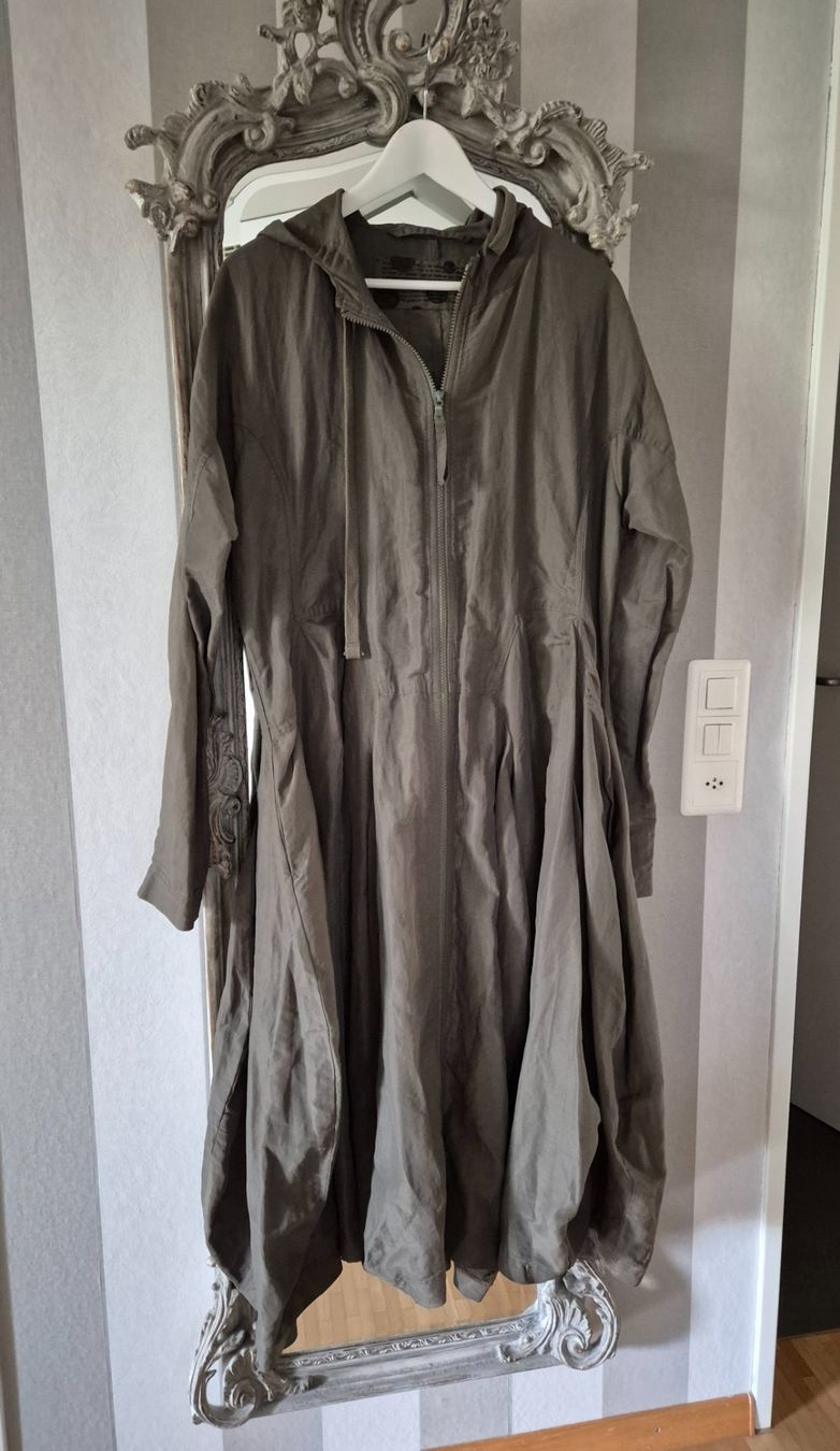 Rundholz Mäntel: Rundholz Mantel / Kleid Gr. M – Neu (gemäss Beschreibung) aus Tagelswangen von GABGABFI