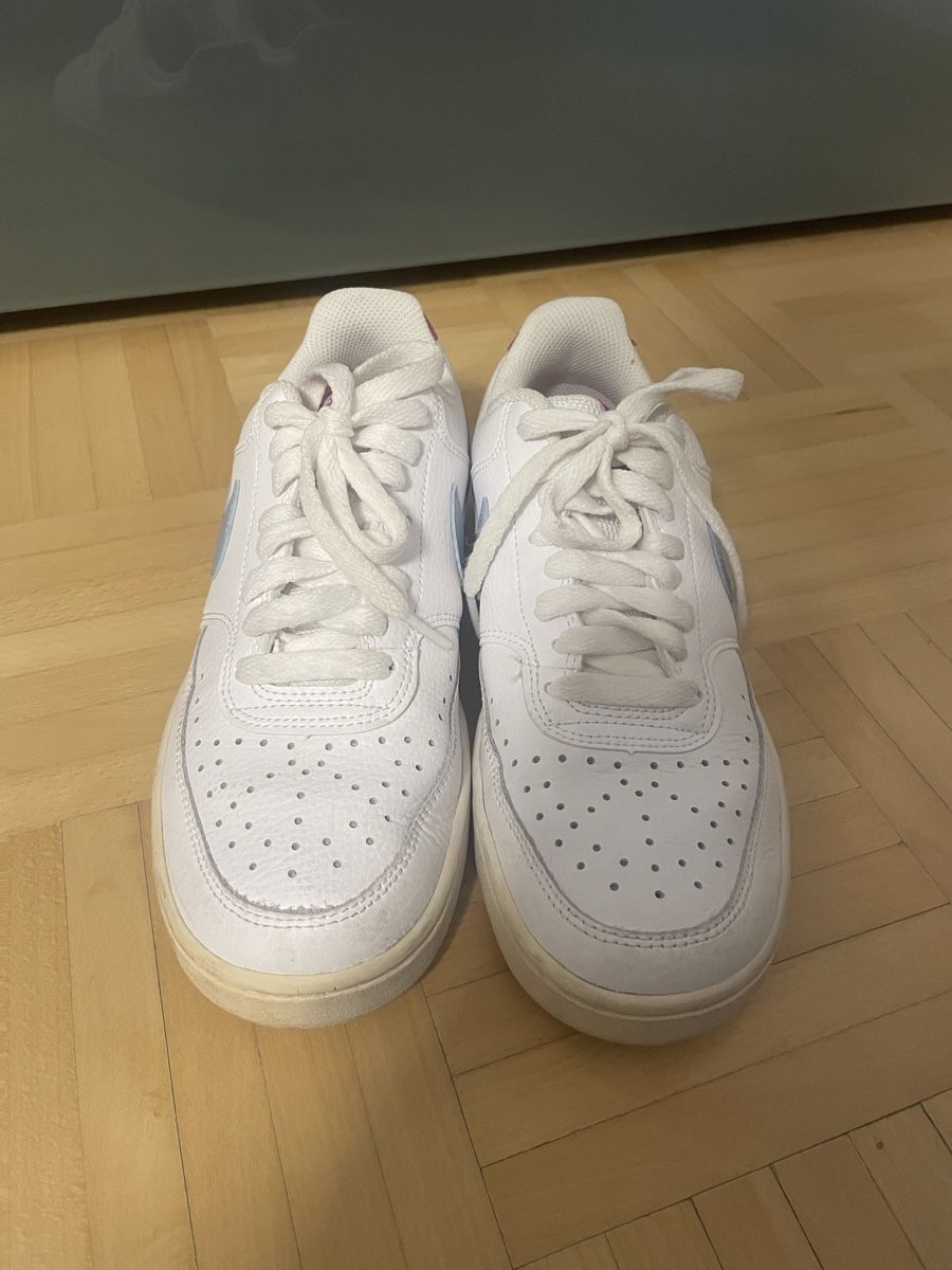 Nike Scarpe da uomo: Baskets NIKE Air Force 🌈 Taille 38 – Usato da Vuadens venduto da Nina11 1