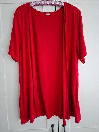 Damen Sommer Jacke rot kurzarm Grösse 46 neu