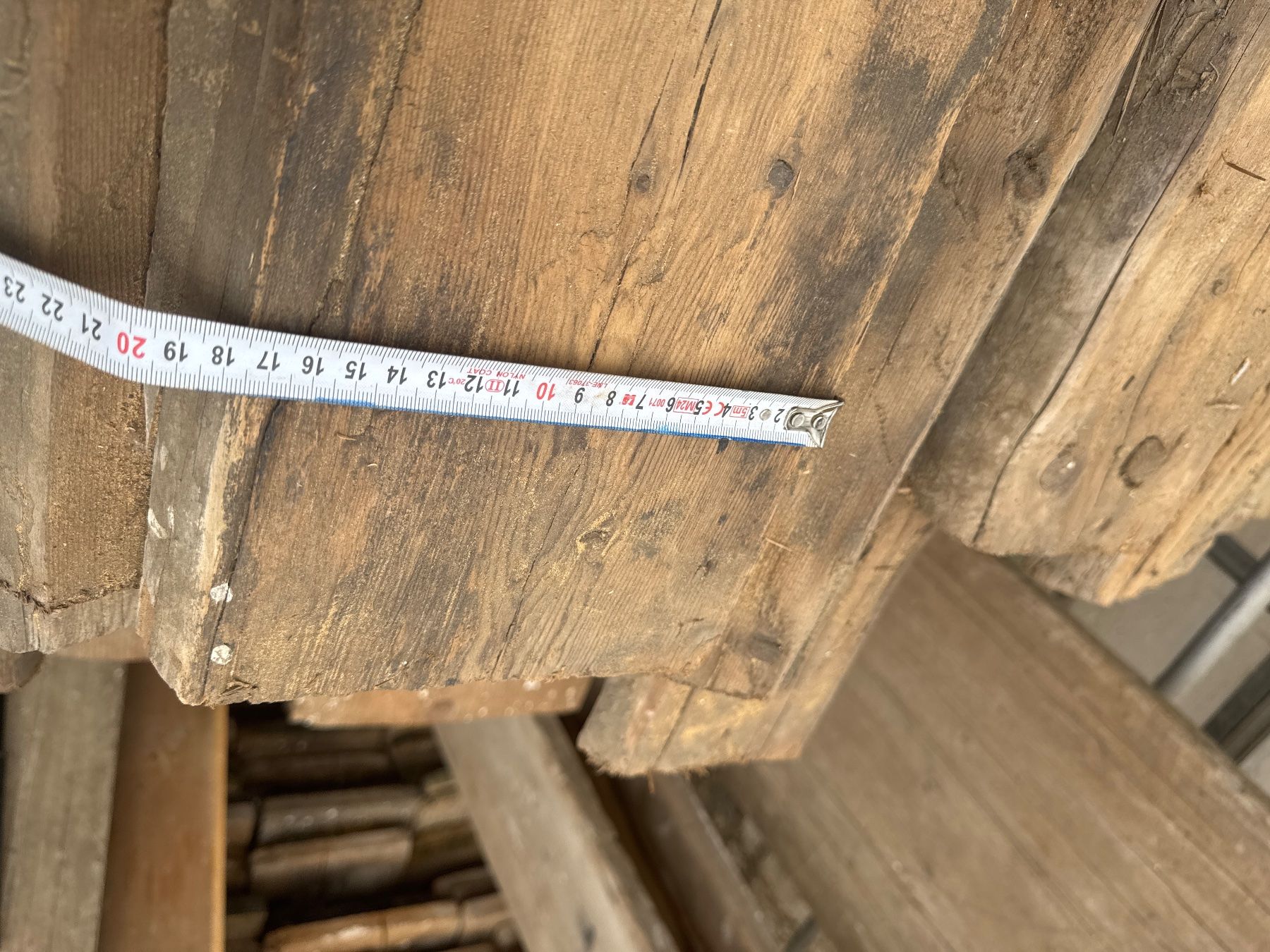 Travi: Poutres  anciennes delignier – Usato da St-Blaise venduto da Jack.b 5