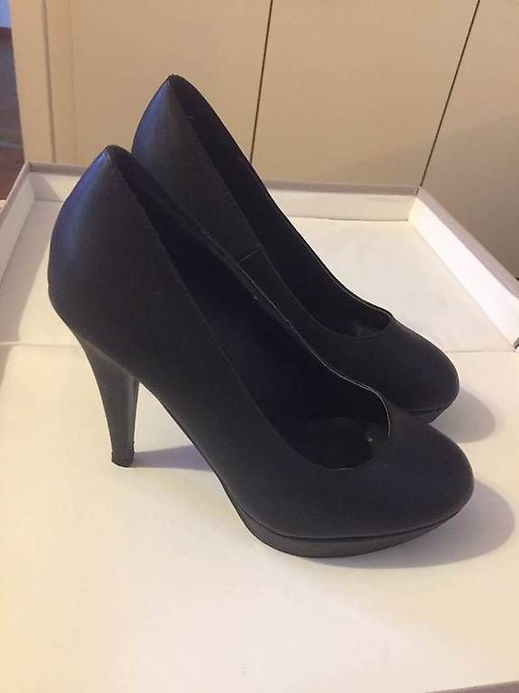 Damenschuhe: Diverses chaussures à talons haut – Gebraucht aus Genève von Keune12 1