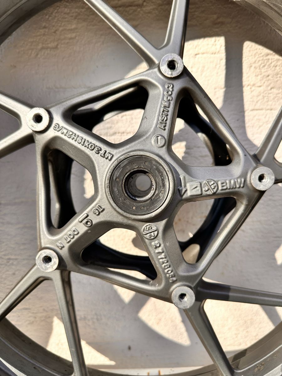 BMW Cerchioni: Jantes bmw 1200GS – Nuovo (secondo la descrizione) da Villars-Tiercelin venduto da pava13 3