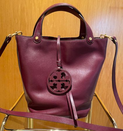 Tory Burch Handtasche bordeaux gebraucht guter Zustand