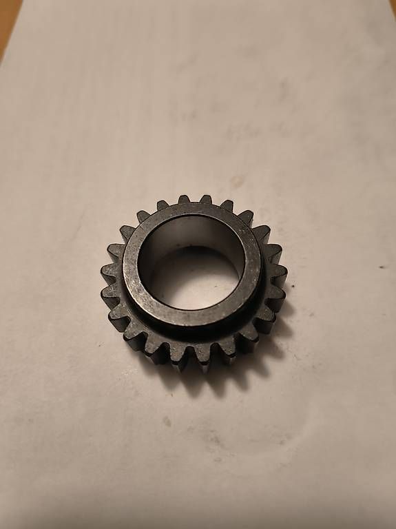 Tutti i ricambio per moto: Condor A 350, Ducati 250/ 350/ 450 – Usato da Plasselb venduto da tinto71