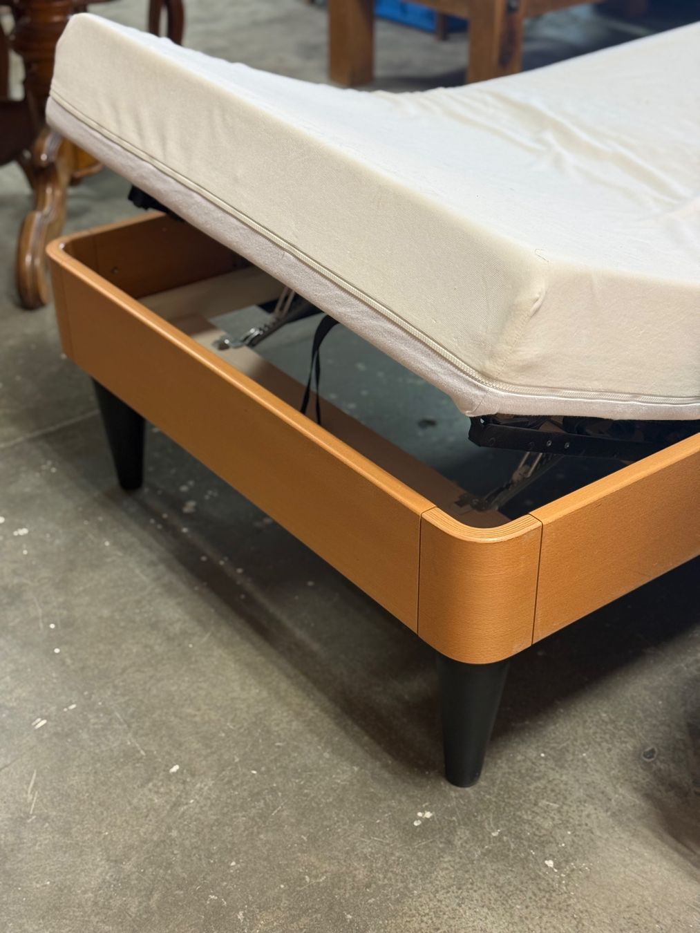 Riposa Letti: Riposa Combi Flex / Flex Automat Bett 90x200 elektrisch – Usato da Klingnau venduto da Umweltklinik 2