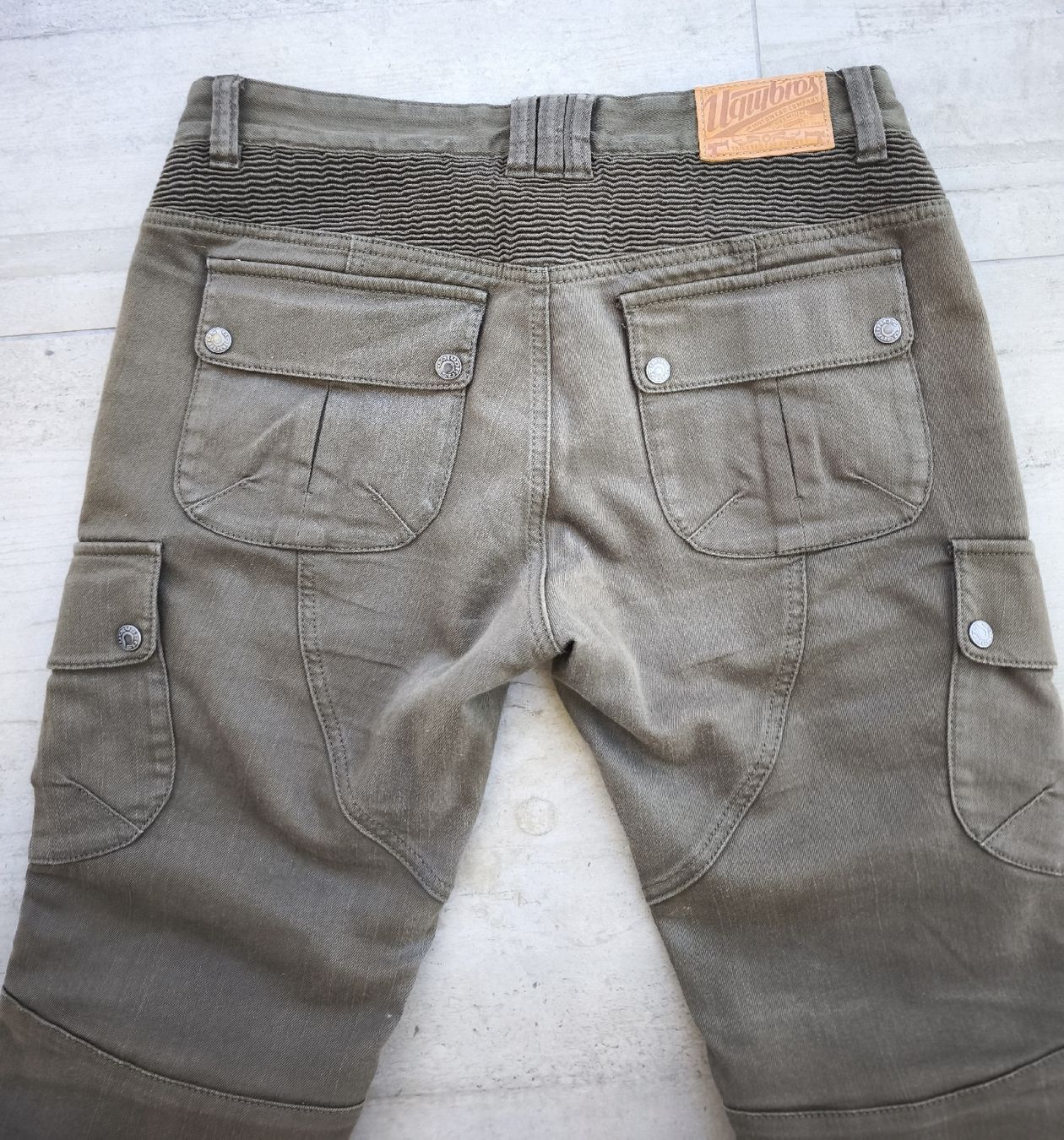 Pantaloni: Ugly Bros Bikerhose  – Usato da Unterägeri venduto da fisch67 7