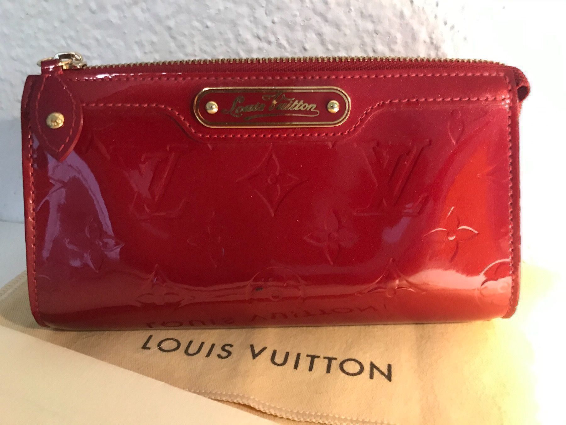 Louis Vuitton Custodie per cosmetici: Louis Vuitton Vernis Trousse Cosmetique – Usato da Ponte Tresa venduto da La_Vie_En_Rose 2