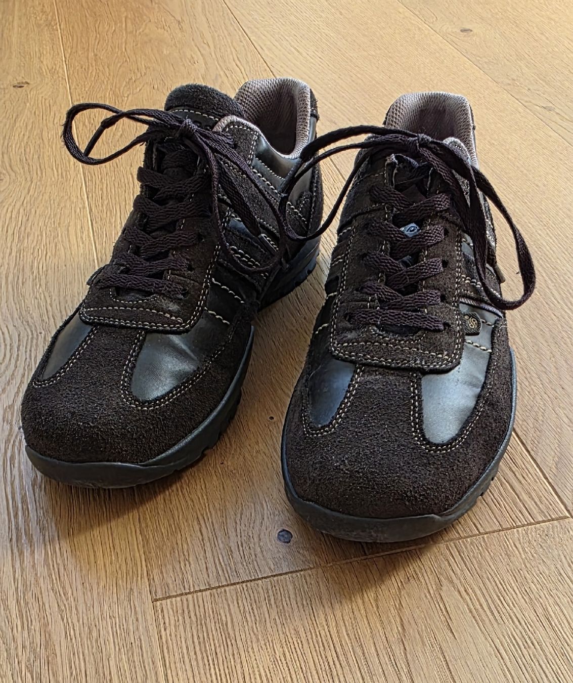 Scarpe da uomo: Herren Sneaker braun, Gr 41 – Nuovo (secondo la descrizione) da Feusisberg venduto da Pingui55 3